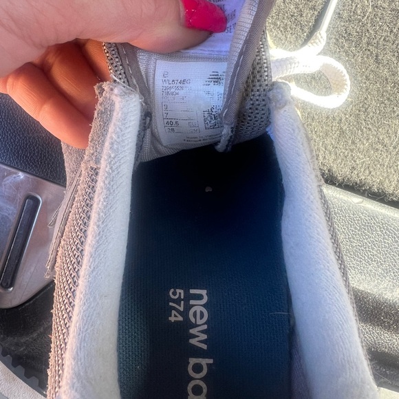 New Balance - Picture 6 of 6